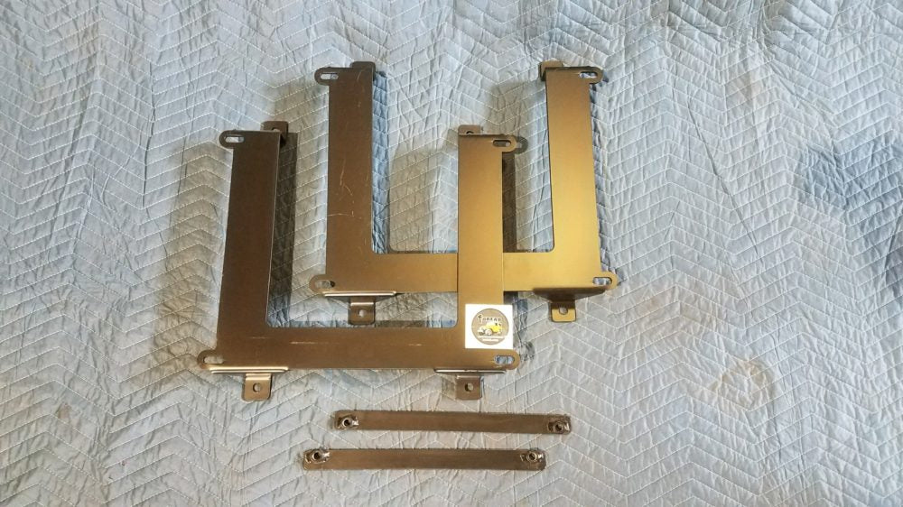 FJ60 up to 1986 BMW seat bracket image 4