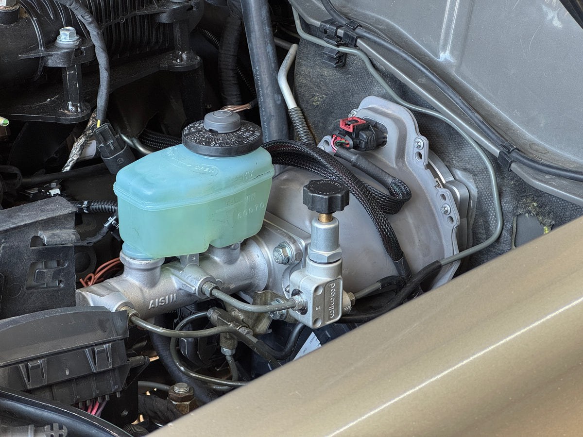 Torfab Landcruiser iBooster Adapter